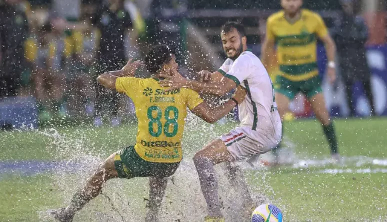 Cuiabá goleia Noroeste por 4 a 1 e avança na Copa do Brasil