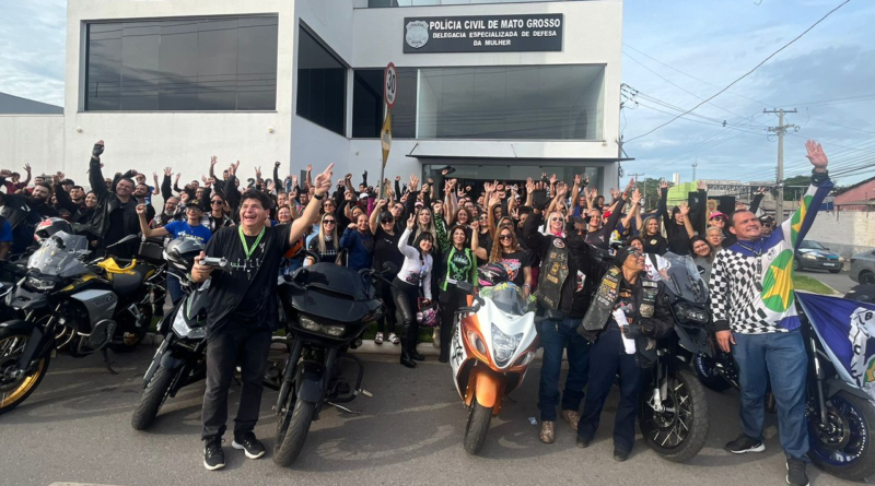 Rolê Integrado reune mais de 500 Motos em Celebração ao Mês das Mulheres e Combate à Violência