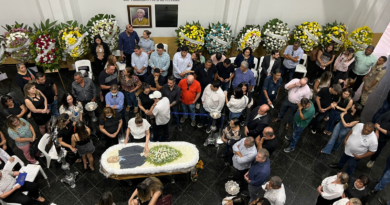 Velório de Romoaldo Júnior reúne personalidades políticas e amigos em homenagem ao seu legado