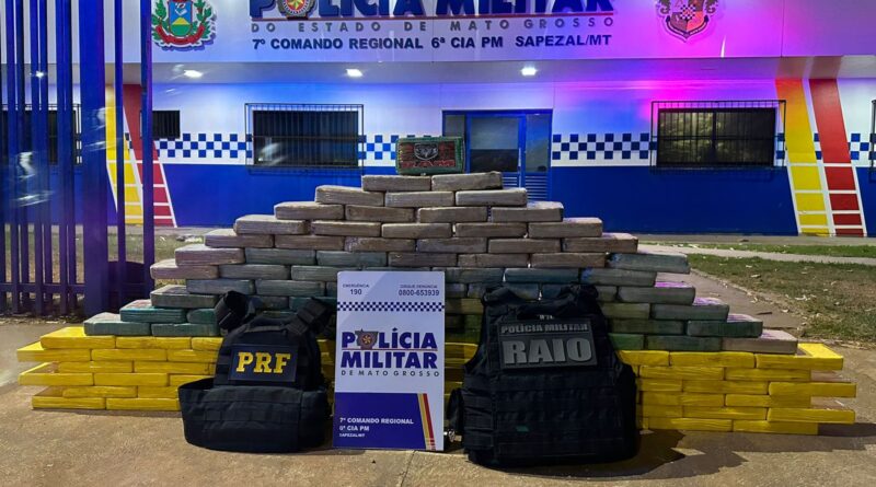 Polícia Militar e PRF apreendem 129 tabletes de entorpecentes avaliados em R$ 2,8 milhões