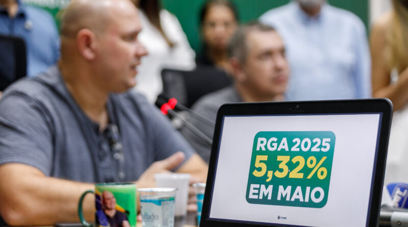 Prefeito concede RGA de 5,32% aos servidores e destaca economia na gestão