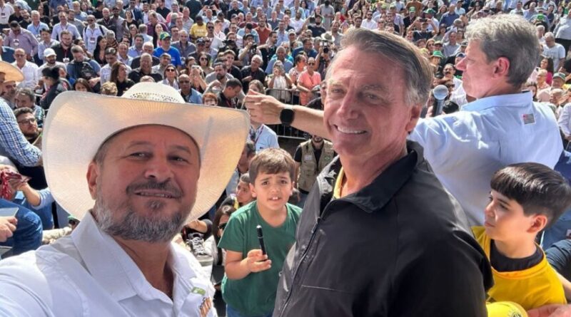 Ao lado de Bolsonaro e Tarcísio, Cattani representa Mato Grosso em feira da pecuária em SP