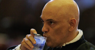 Estadão classifica decisão de Moraes sobre Bolsonaro como “aberração jurídica” e “kafkaniana”