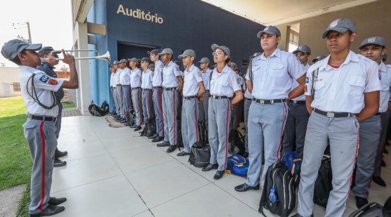 Inscrições no processo seletivo para escolas estaduais militares terminam nesta quarta-feira (23)