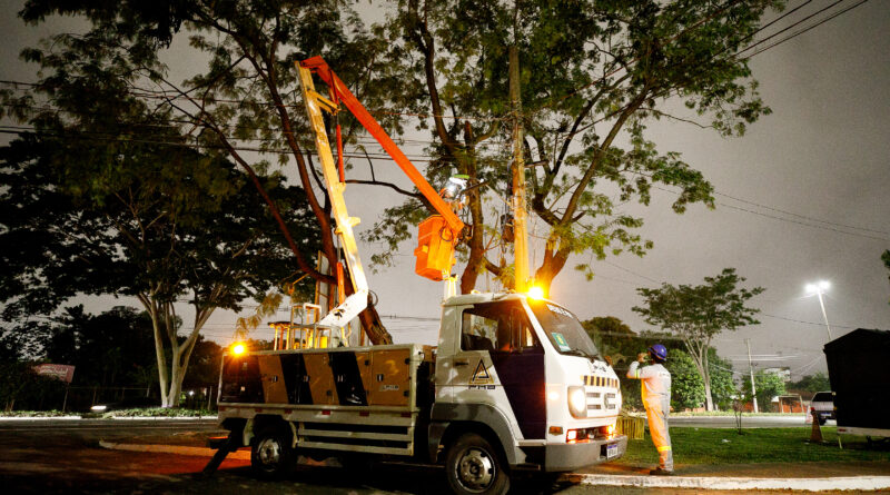 Limpurb atende mais de mil pontos de iluminação em cinco dias de operação