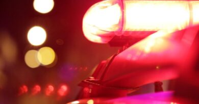 Suspeito embriagado é preso em flagrante pela PM após esfaquear homem em bar