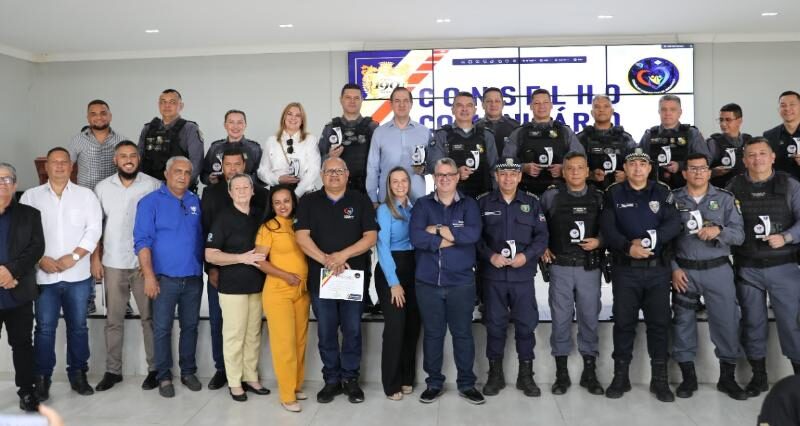 Polícia Militar realiza homenagem para conselheiros de segurança pública de todo o Estado