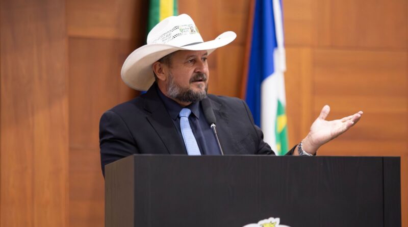ALMT derruba veto de Mendes e mantém queijo na cesta básica estadual