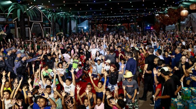 Governo de MT reúne mais de 17 mil crianças em noite de abertura do Dia do SER Família Criança