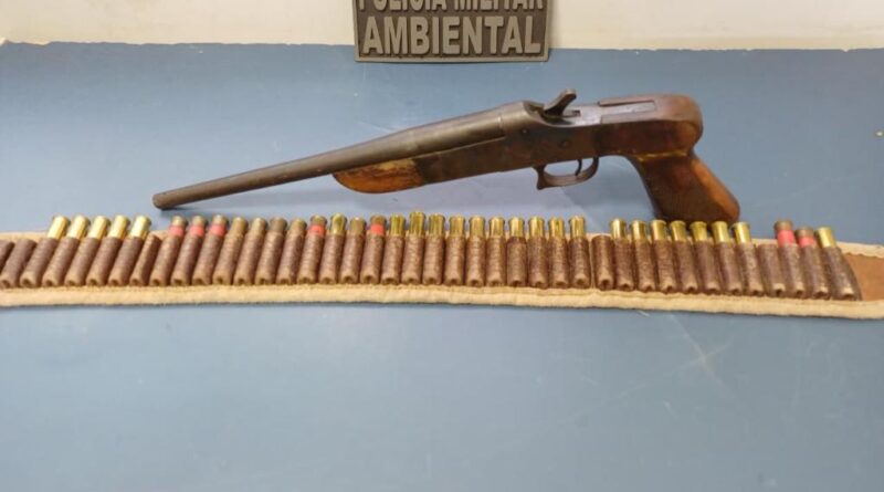 Companhia Ambiental prende homem com arma e munições em Sinop