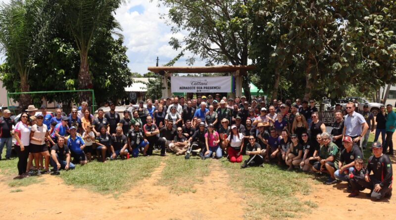 Evento motociclístico reúne mais de 200 participantes e movimenta Sítio Maringá em Nova Mutum/MT; Veja vídeos Evento motociclístico reúne mais de 200 participantes e movimenta Sítio Maringá em Nova Mutum/MT; Veja vídeos