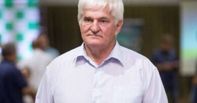 Galvan rompe com o DC após intervenção e reafirma candidatura ao Senado sob apoio de Cattani; VEJA VÍDEO