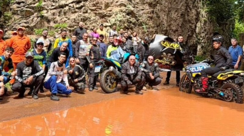 Carnaval Off Cerrado valoriza turismo, integração e motociclismo em Mato Grosso