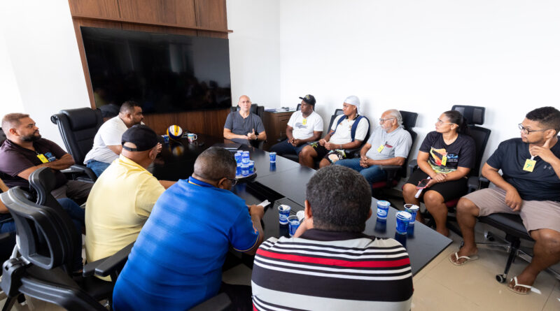 Prefeito faz decreto que garante legalidade à tradição do peixe no Praeirinho