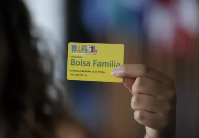 Projeto de Cattani que multa em R$ 7 mil quem fraudar Bolsa Família é aprovado na ALMT